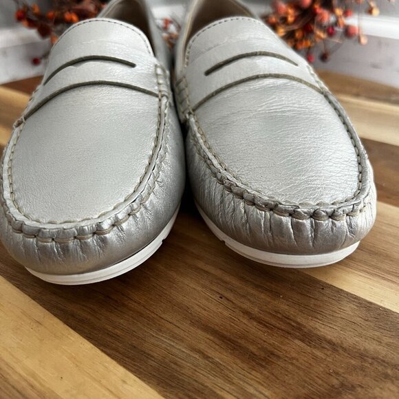 Ara The Alabama Sport Womens Loafer Flat Sz 6.5 Metallic Platinum Leather